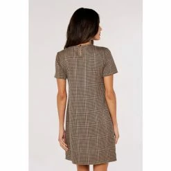 Apricot Shop -Apricot Shop unnamed file 1141