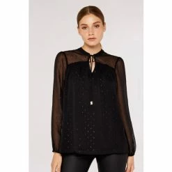 Apricot Black Dobby Tassel Top -Apricot Shop unnamed file 1527