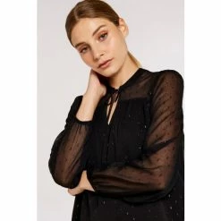 Apricot Black Dobby Tassel Top -Apricot Shop unnamed file 1528