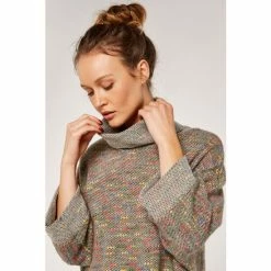 Apricot Brown Multi Multi Fleck Fuzzy Top -Apricot Shop unnamed file 1538