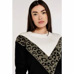 Apricot Black Green & White Large Animal Chevron Jumper -Apricot Shop unnamed file 1710