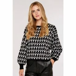Apricot Black & White Dogtooth Batwing Jumper