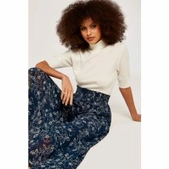 Apricot Blue Retro Floral Shirred Waist Skirt