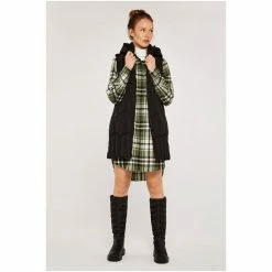 Apricot Black Hooded Zip Puffer Gilet -Apricot Shop unnamed file 2341