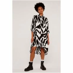 Apricot Khaki Green Zebra Oversized High Low Dress -Apricot Shop unnamed file 26