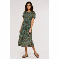 Apricot Green Ditsy Spray Smock Short Sleeve Midi Dress -Apricot Shop unnamed file 77