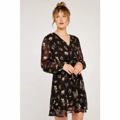 Apricot Black Botanical Long Sleeves Wrap Dress -Apricot Shop unnamed file 855
