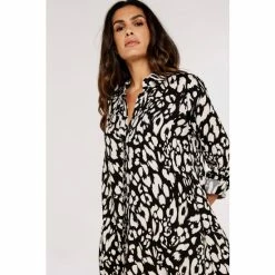 Apricot Black & White Cheetah Oversized Shirt Dress -Apricot Shop unnamed file 98