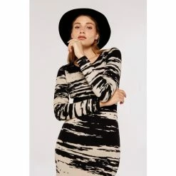 Apricot Black & Nude Scenic Midi Knitted Dress -Apricot Shop unnamed file 993